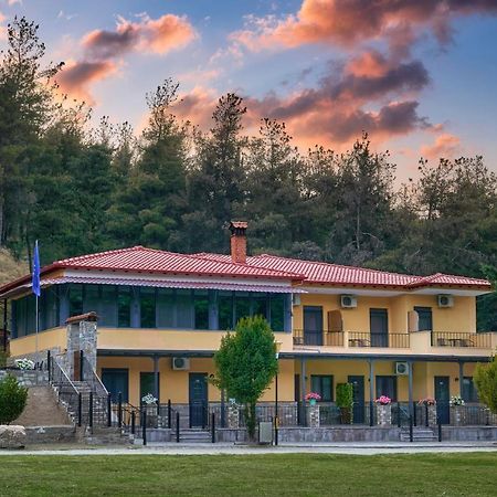 River Side Rooms Elassona Dış mekan fotoğraf